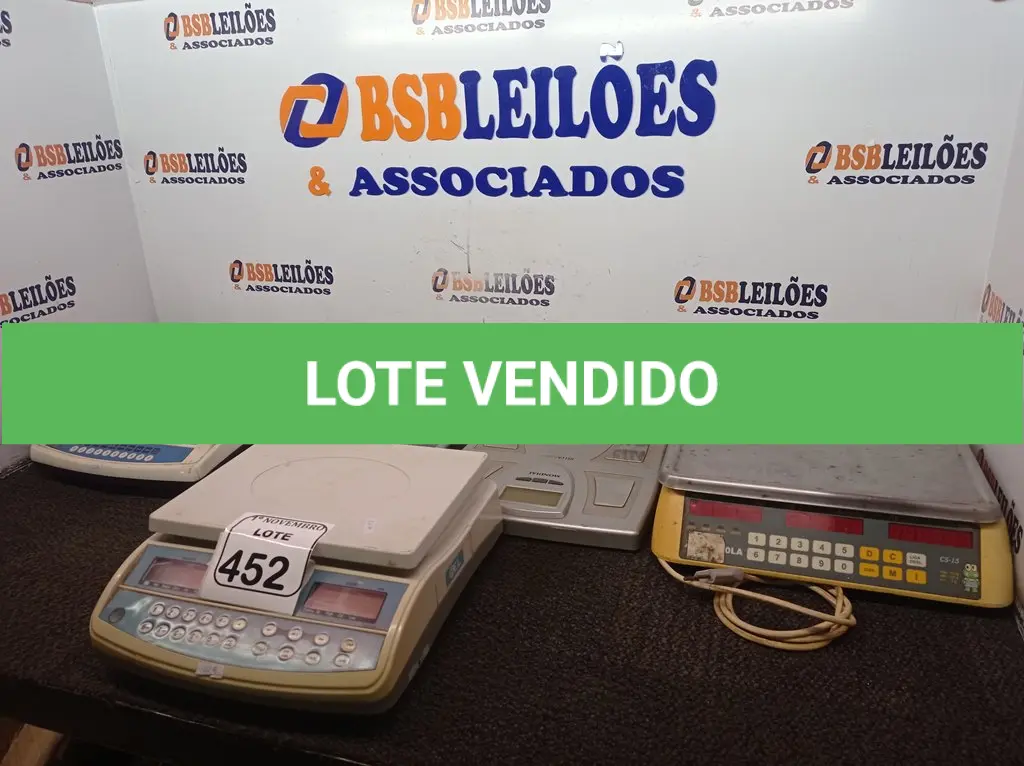 LOTE 452