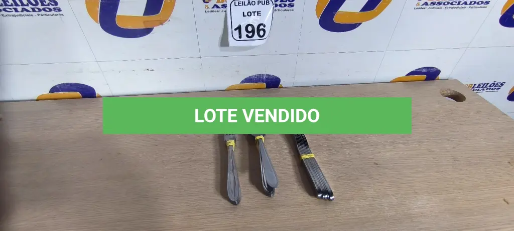 LOTE 196