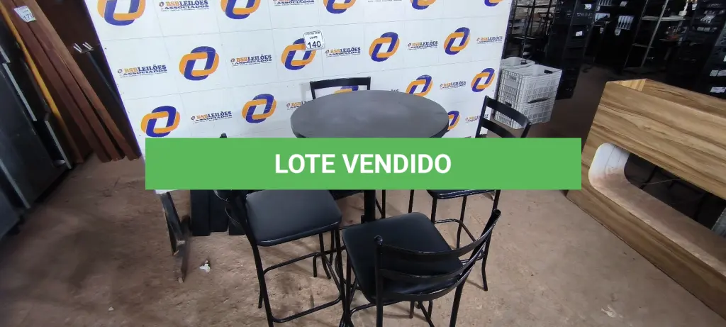 LOTE 140