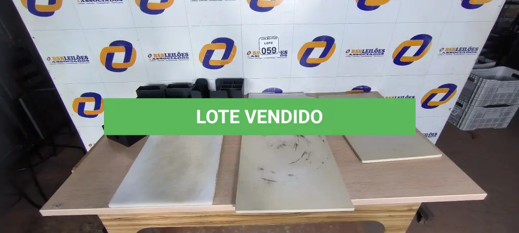 LOTE 059