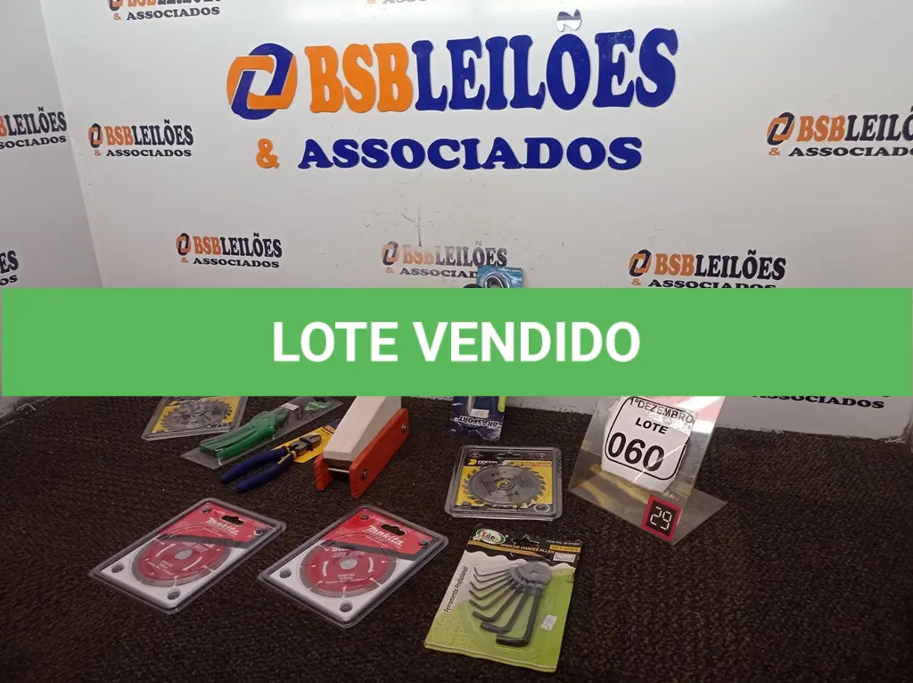 LOTE 060
