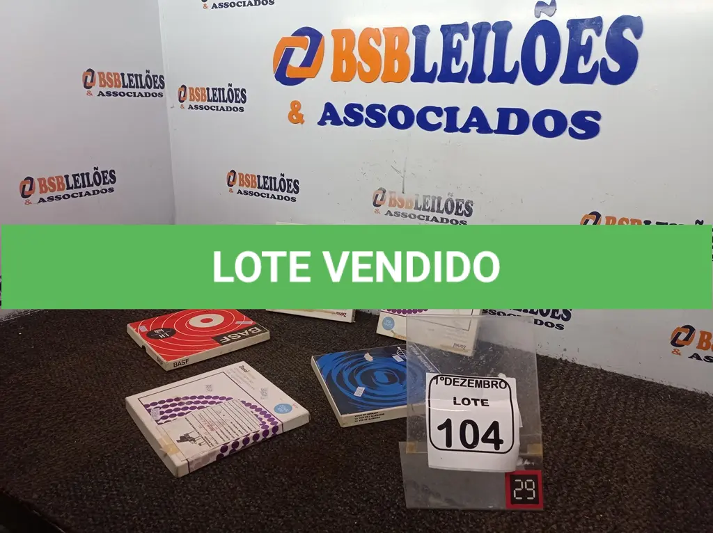 LOTE 104