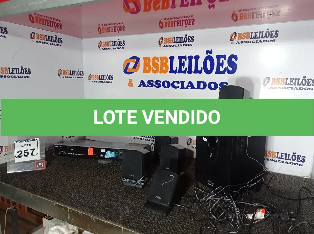 LOTE 257