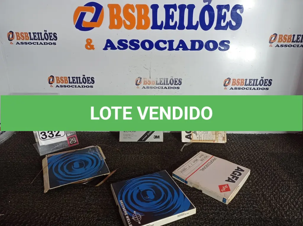 LOTE 332