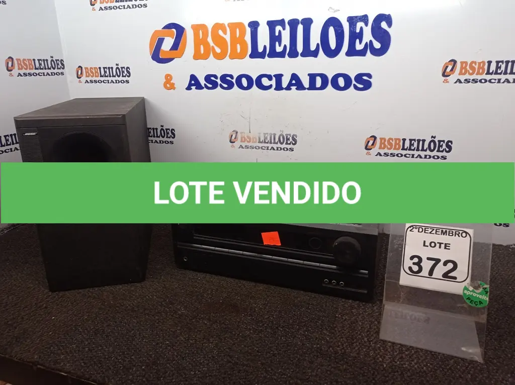 LOTE 372