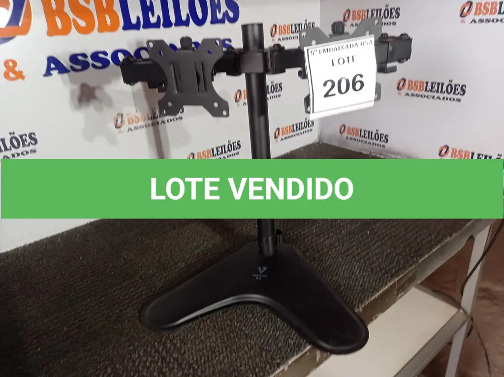 LOTE 206