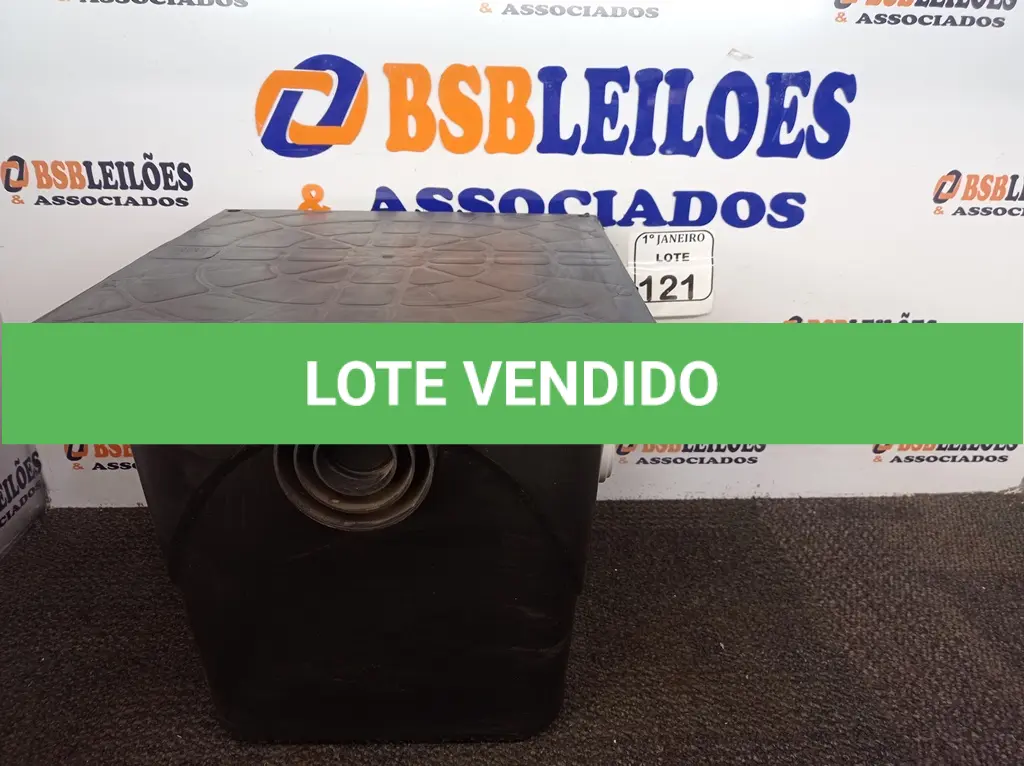 LOTE 121