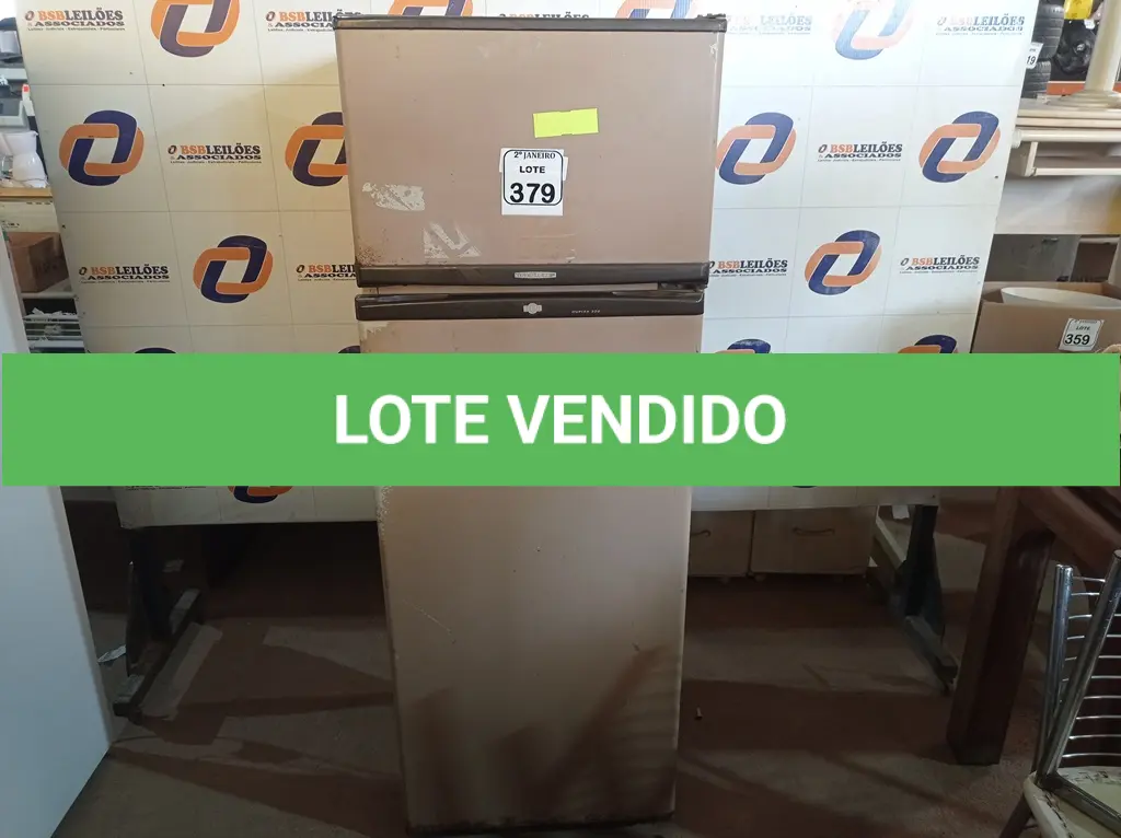 LOTE 379