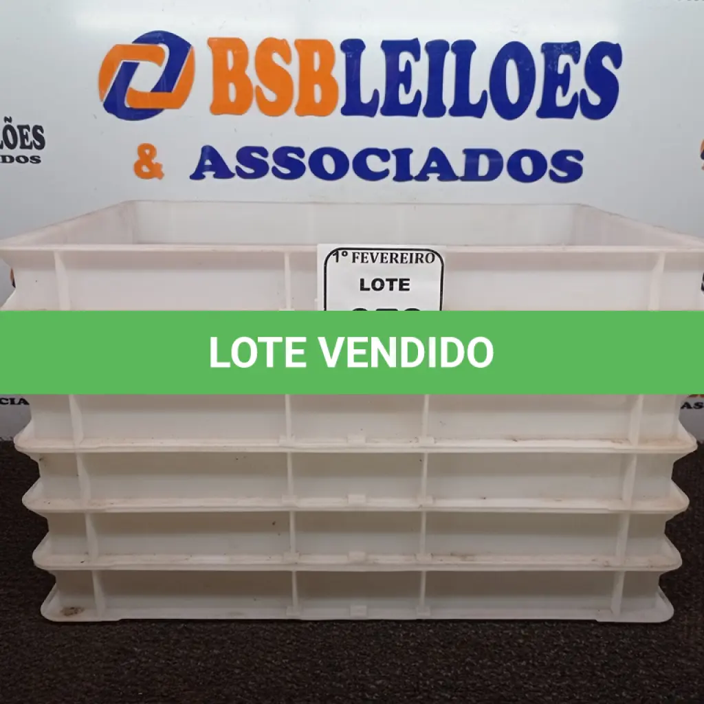 LOTE 372