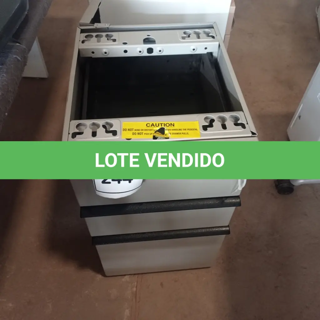LOTE 244