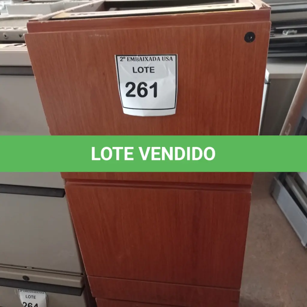 LOTE 261