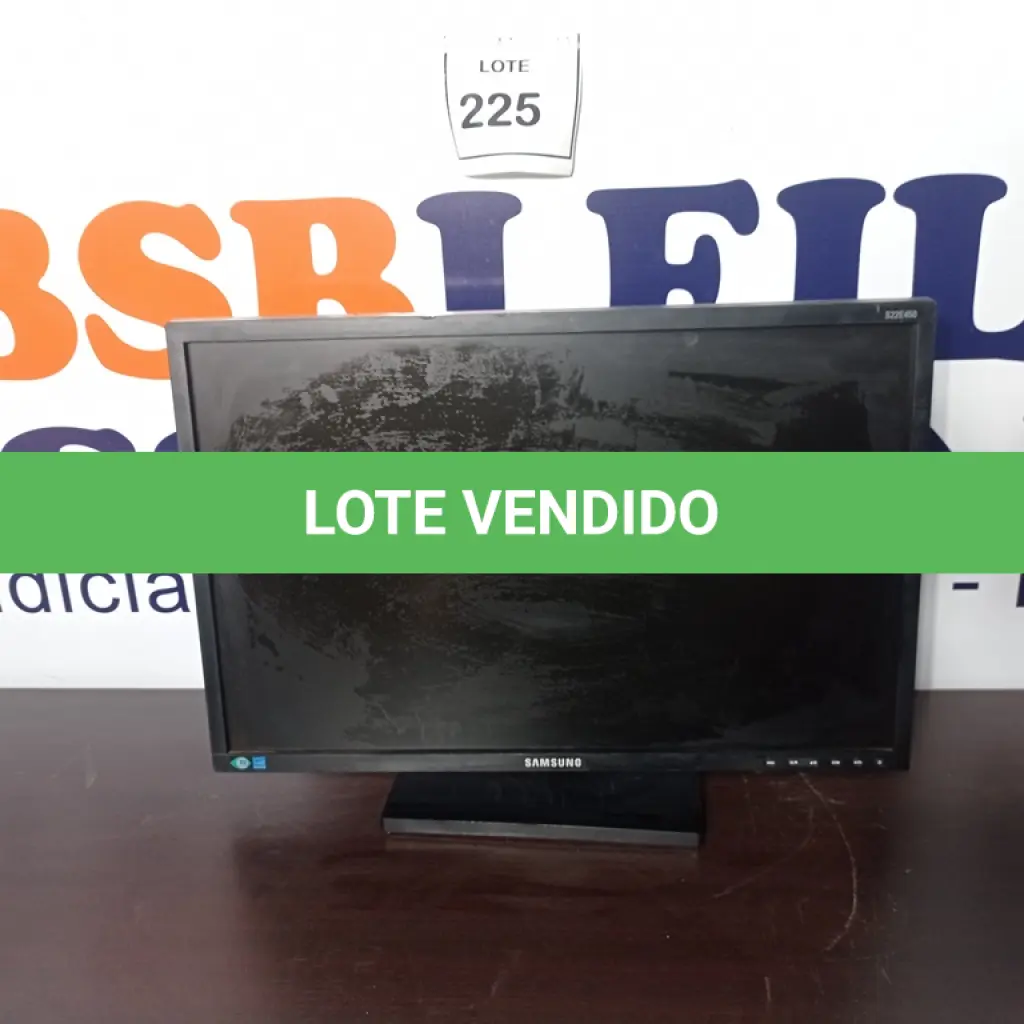 LOTE 225