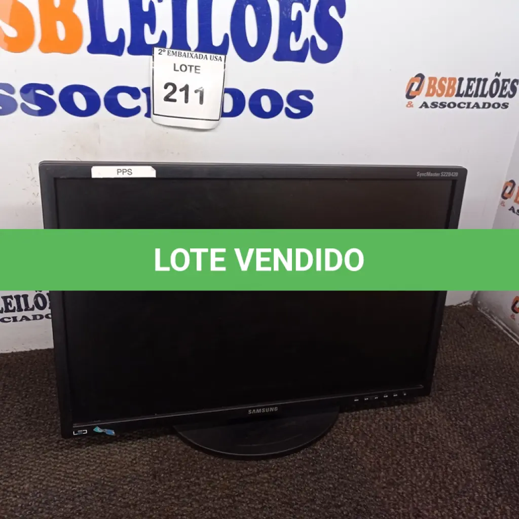 LOTE 211