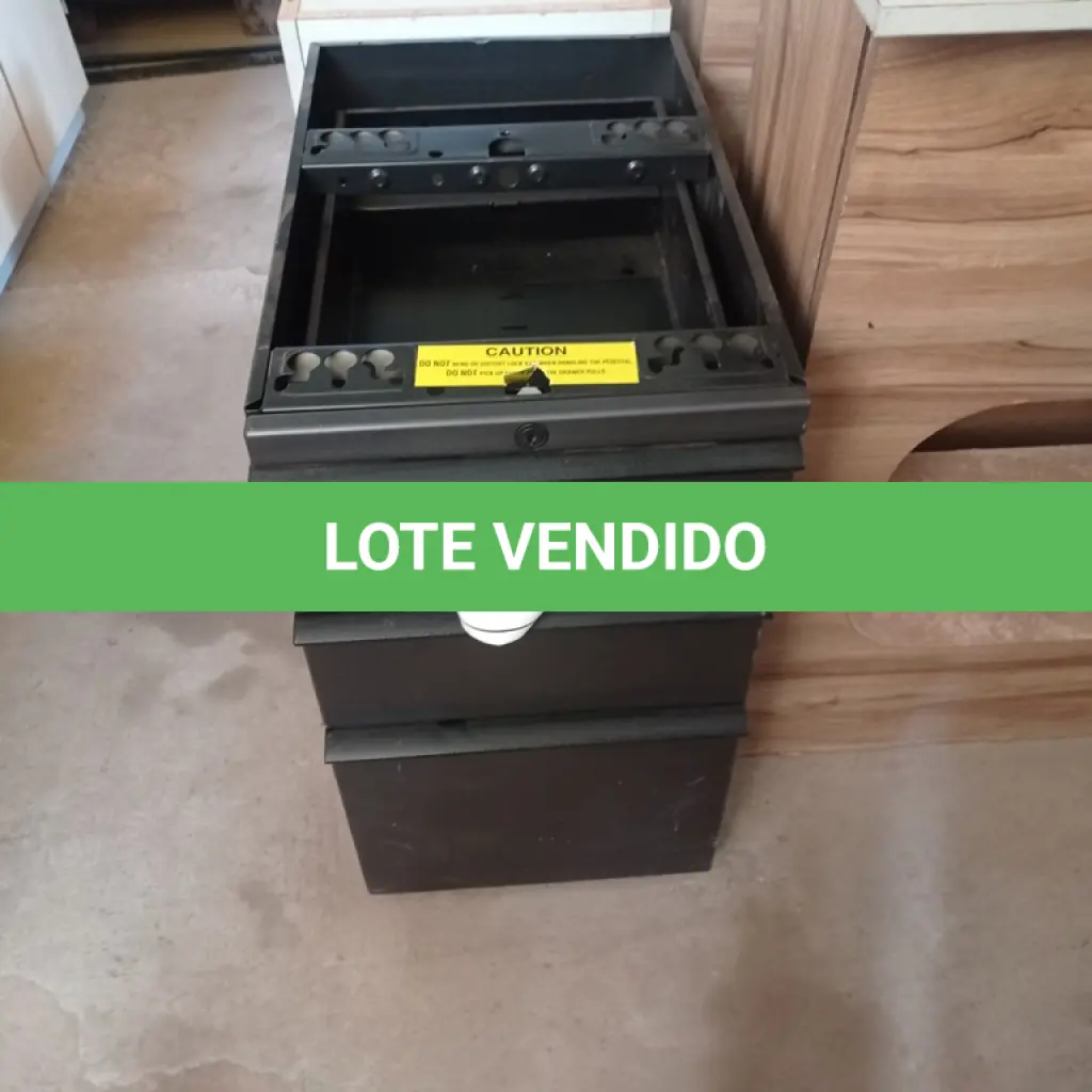 LOTE 143