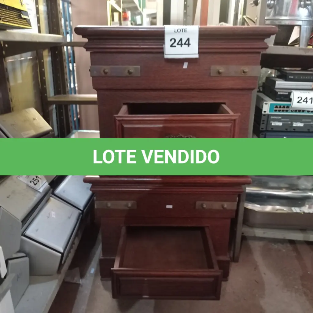 LOTE 244