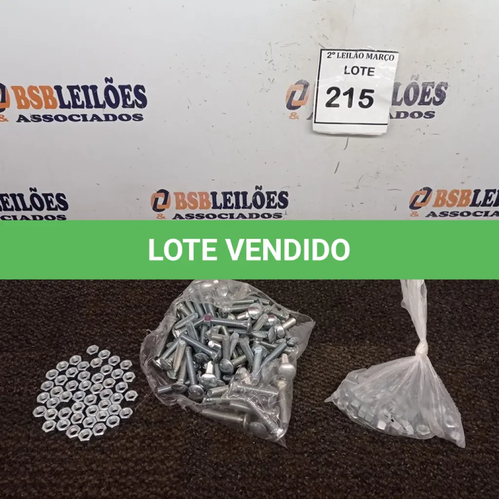 LOTE 215