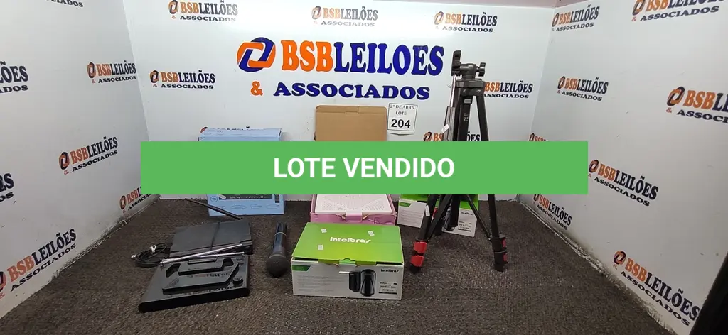 LOTE 204