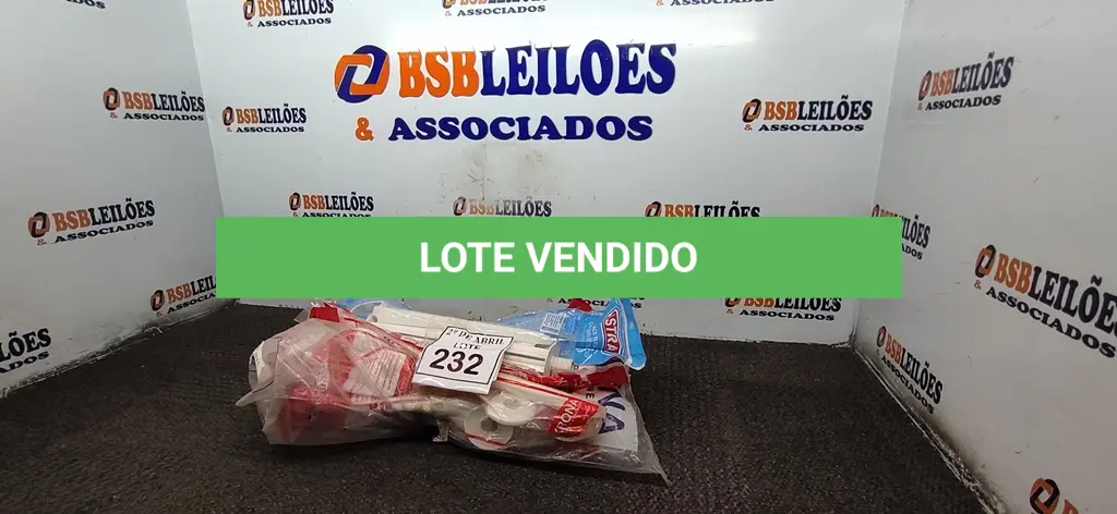 LOTE 232