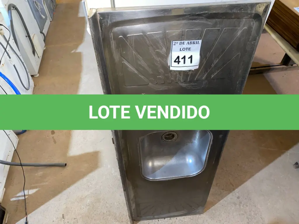 LOTE 411