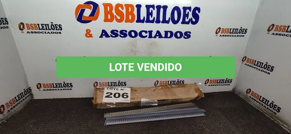LOTE 206