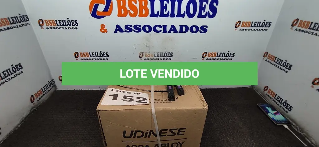LOTE 152