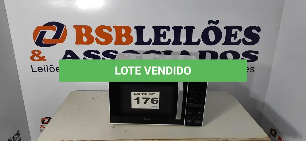 LOTE 176