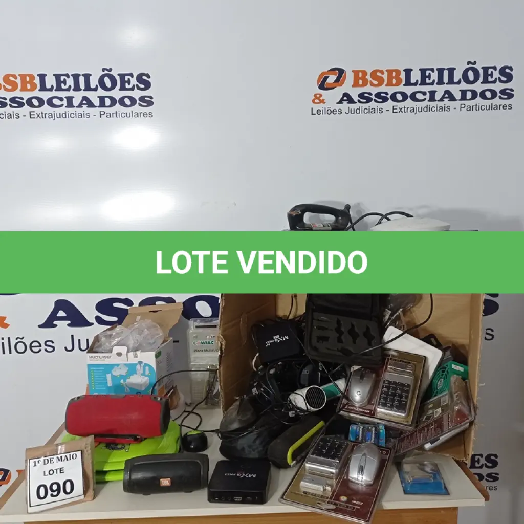 LOTE 090