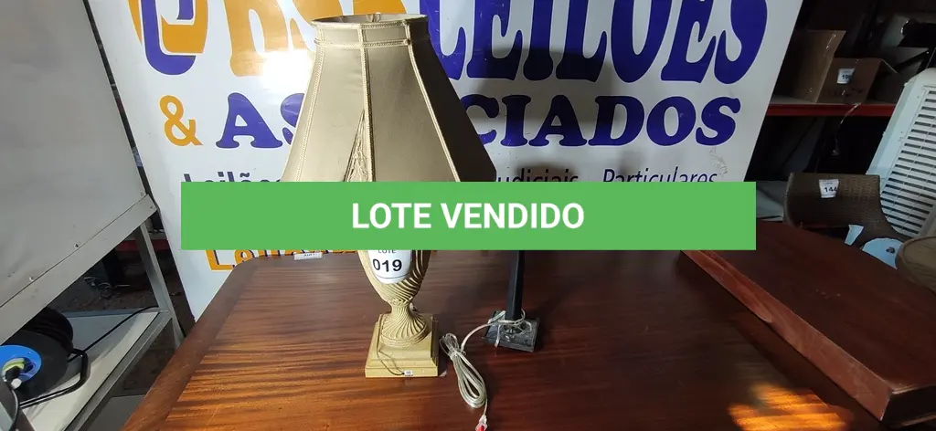 LOTE 019