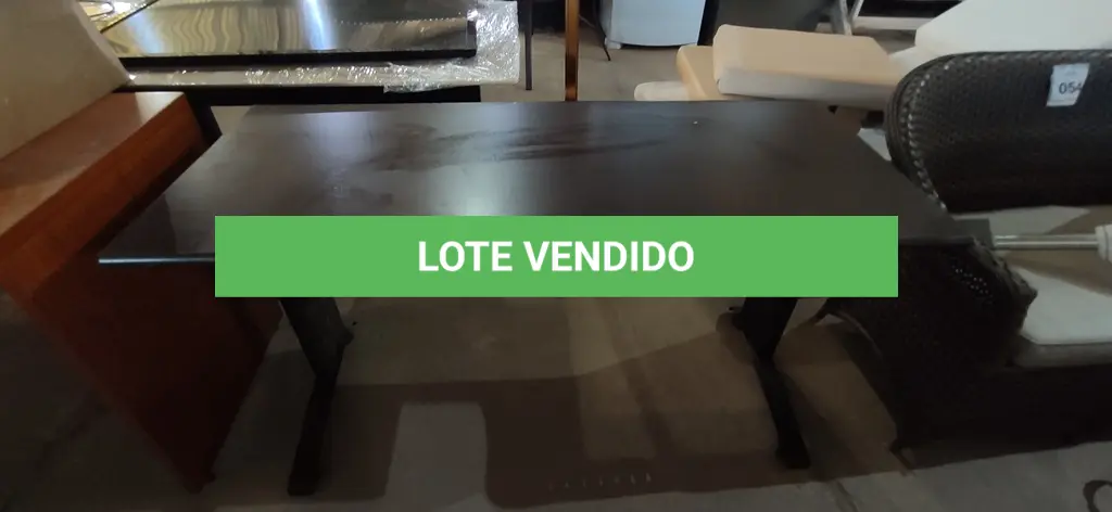 LOTE 056