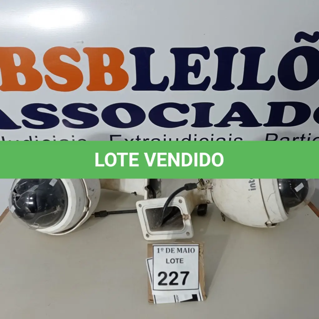 LOTE 227
