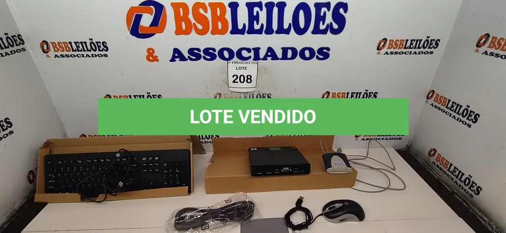 LOTE 208