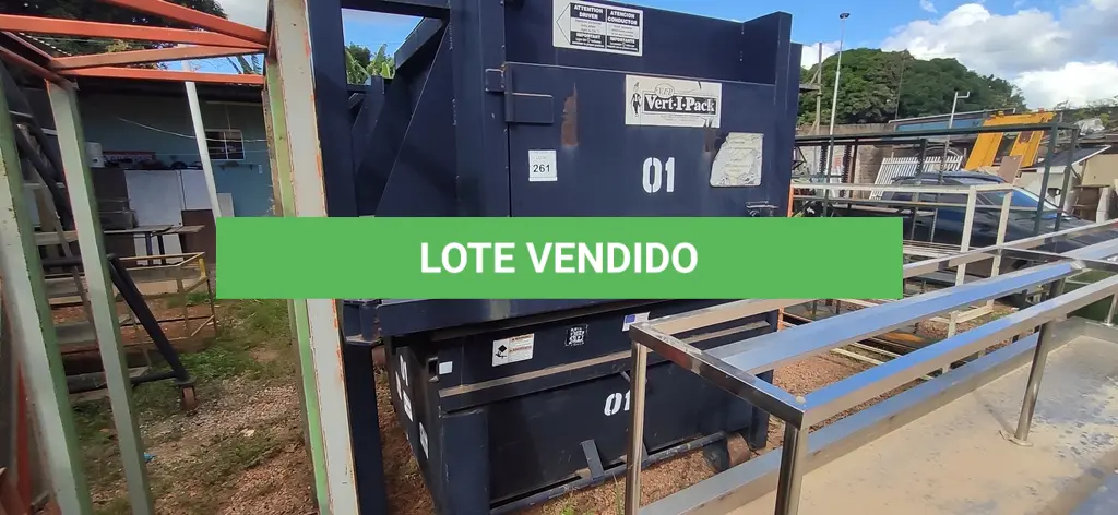 LOTE 261