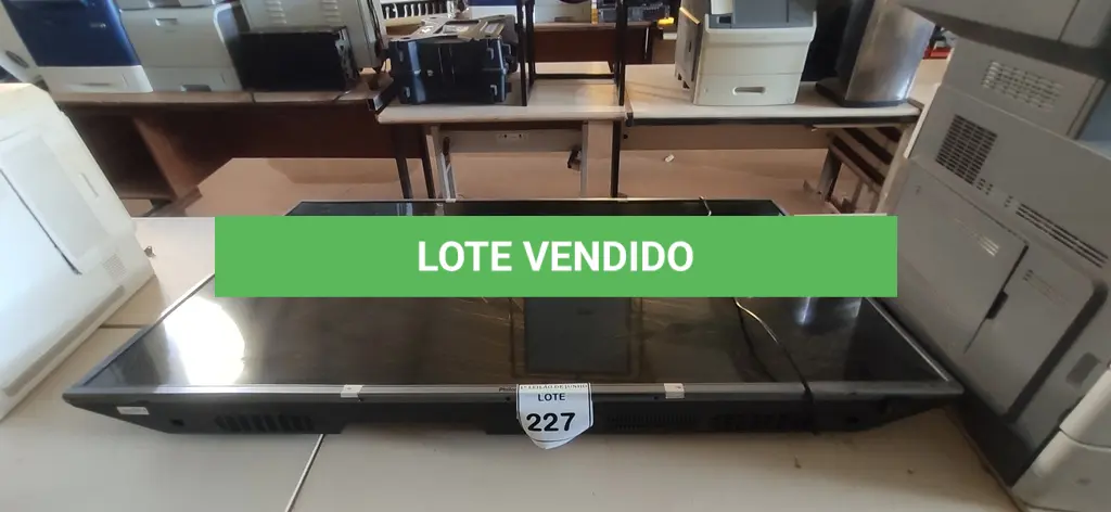 LOTE 227