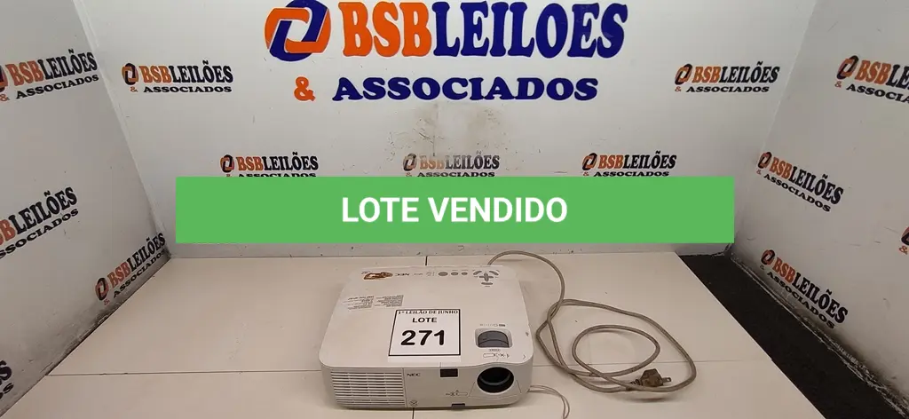 LOTE 271