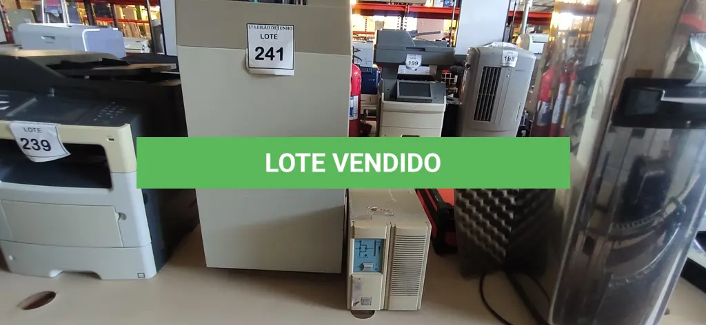 LOTE 241