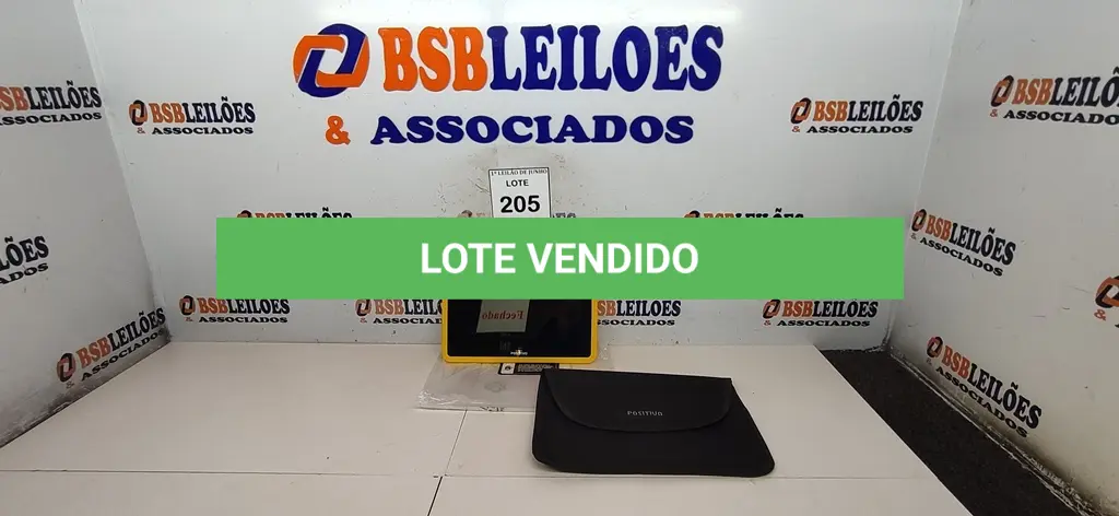 LOTE 205