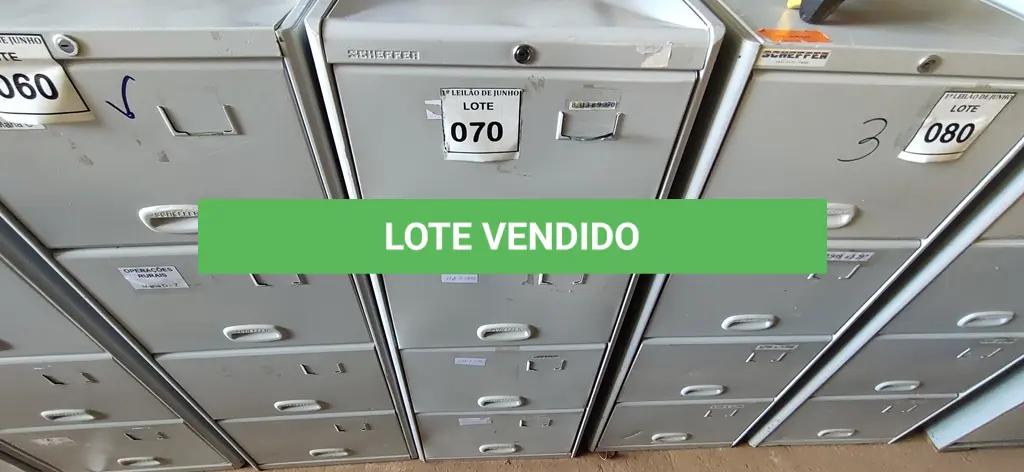 LOTE 070