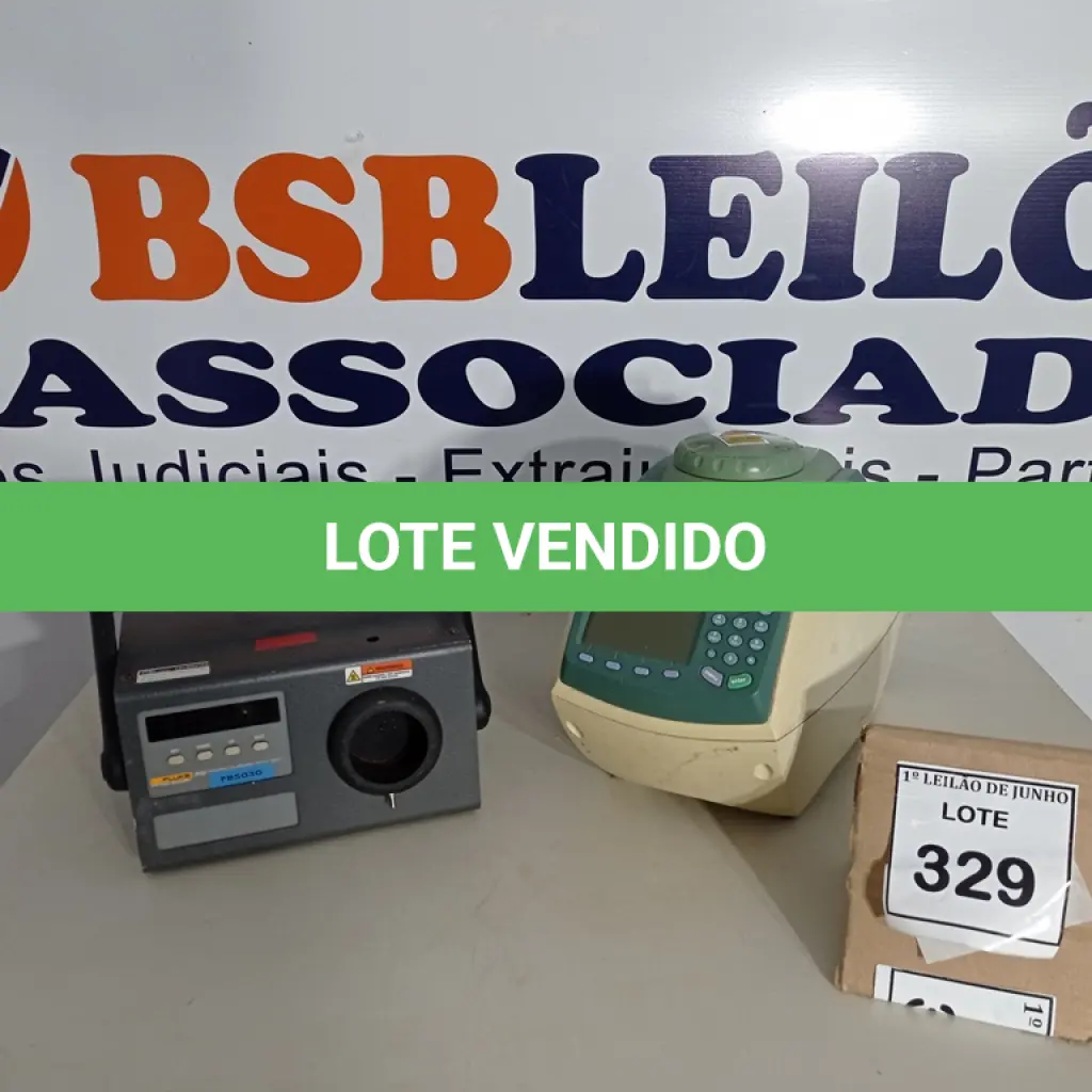 LOTE 329