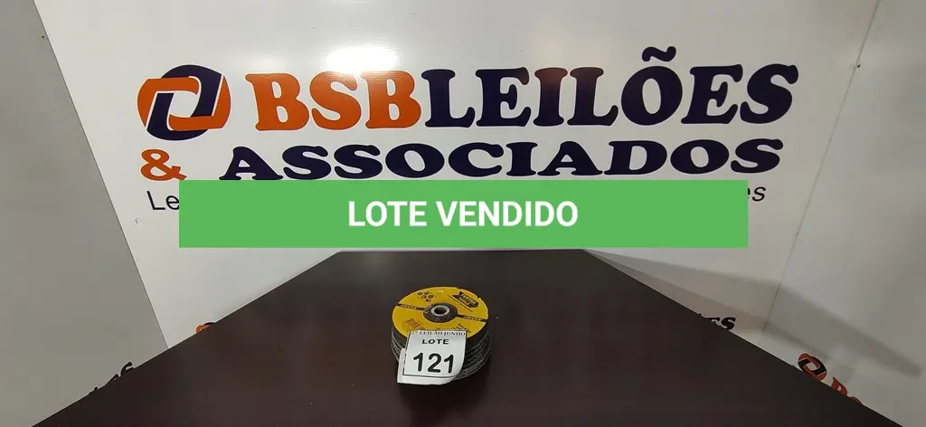 LOTE 121