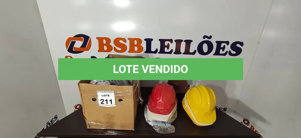 LOTE 211