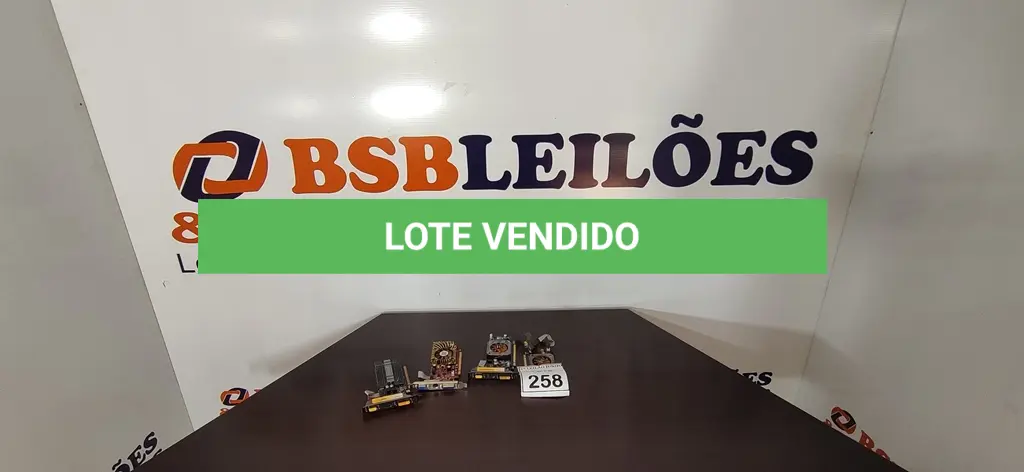 LOTE 258
