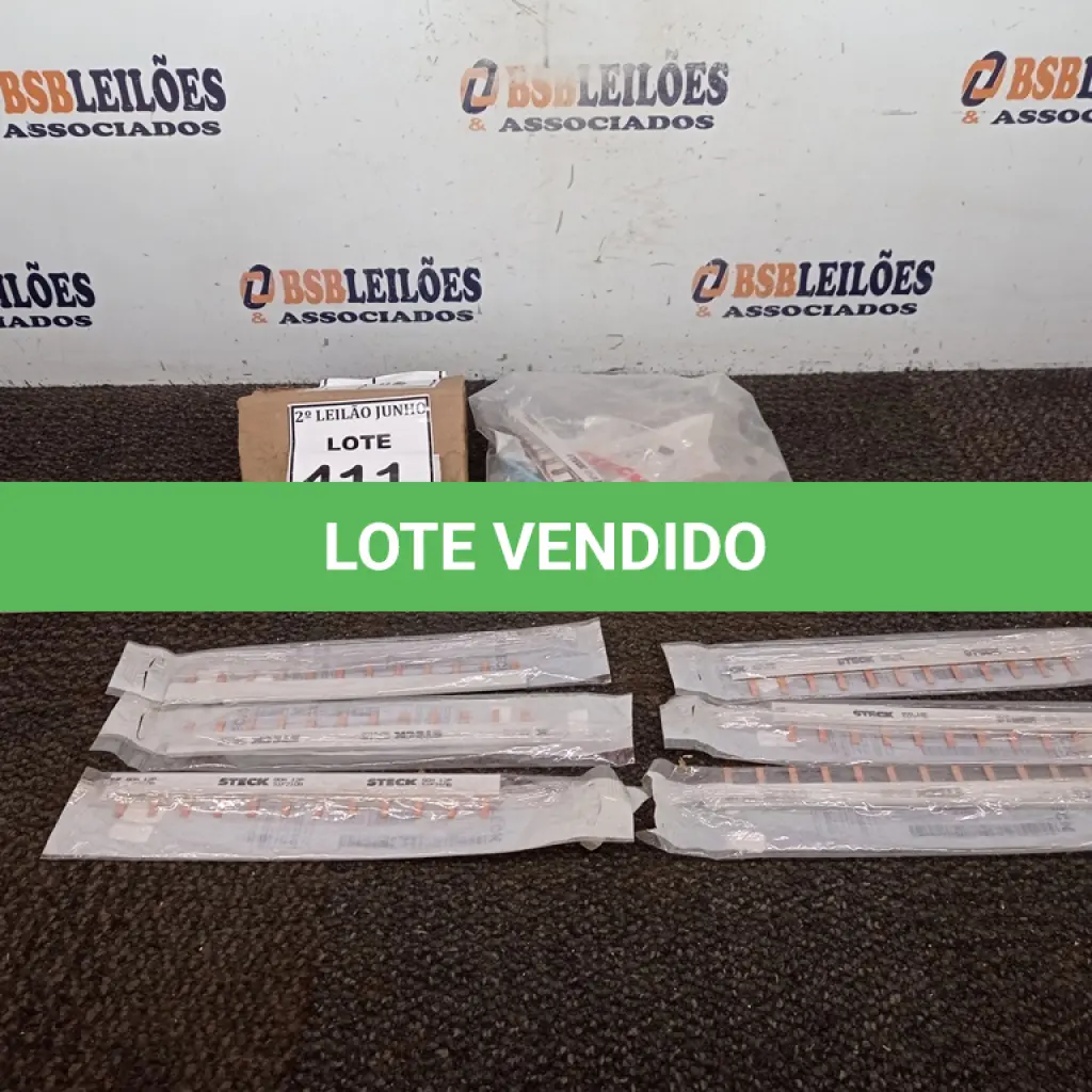 LOTE 411
