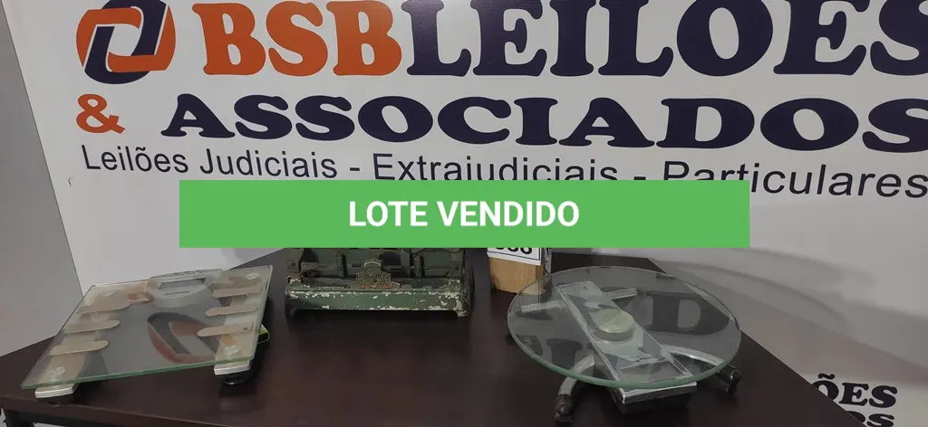 LOTE 588