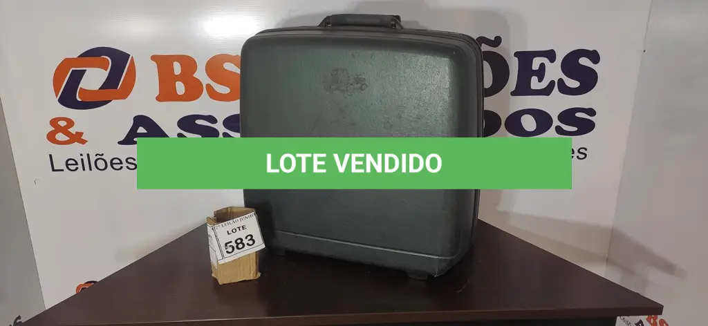 LOTE 583