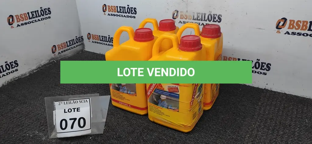 LOTE 070