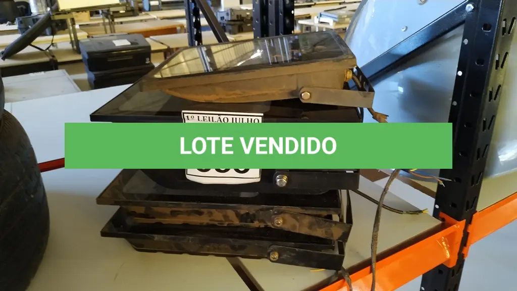LOTE 353