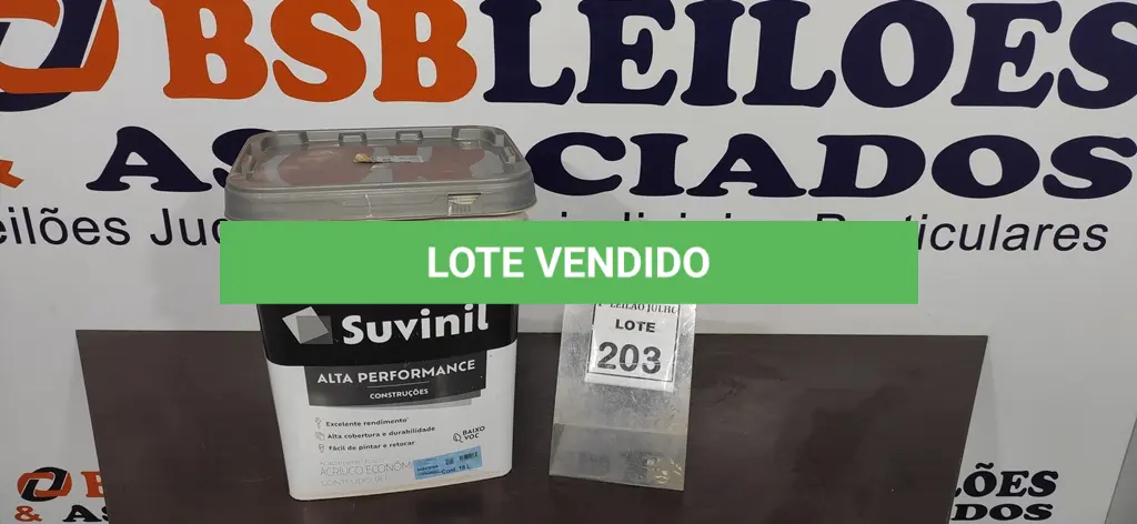 LOTE 203
