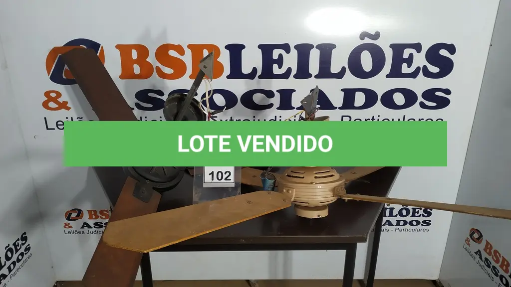 LOTE 102
