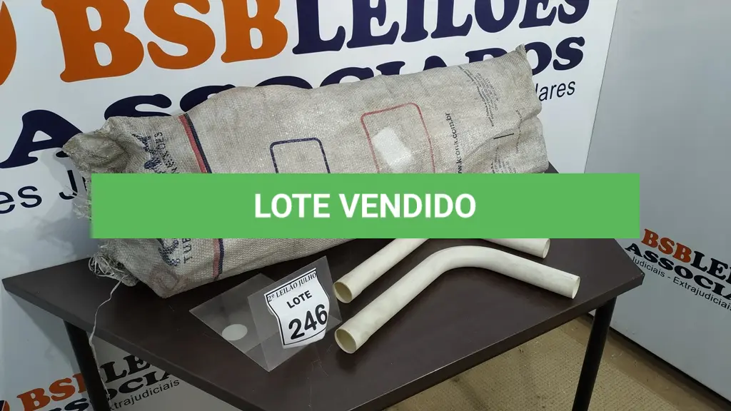 LOTE 246