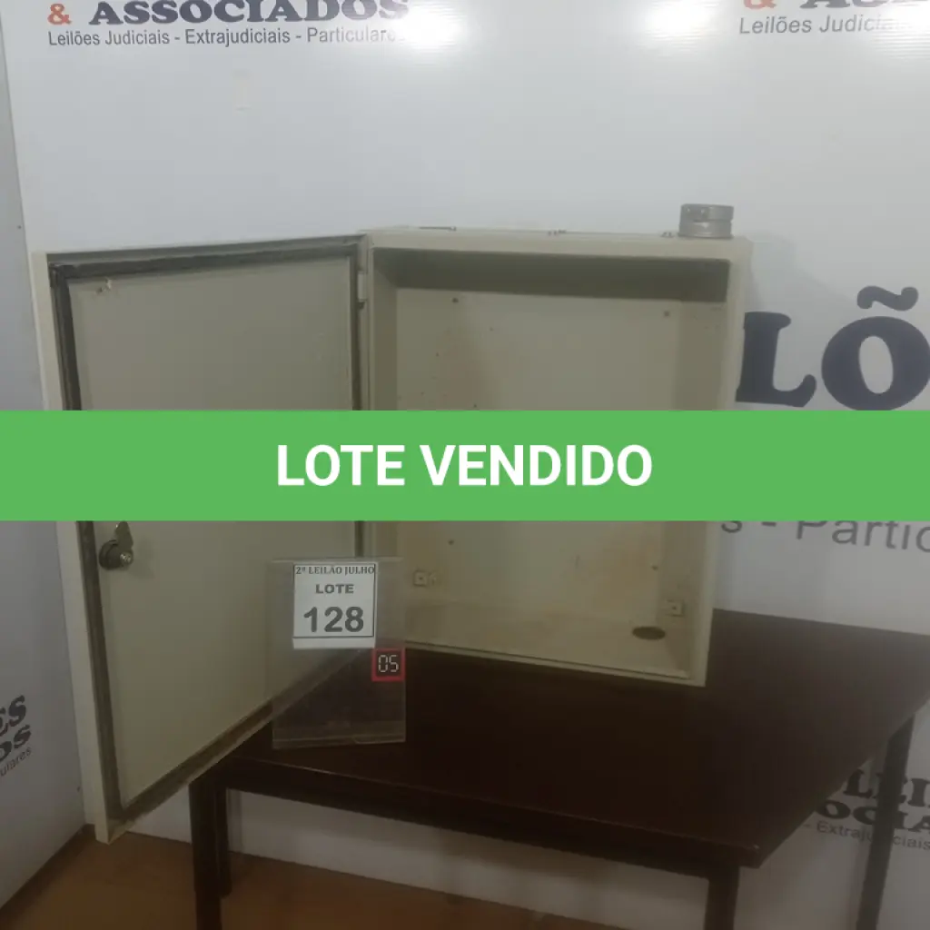 LOTE 128